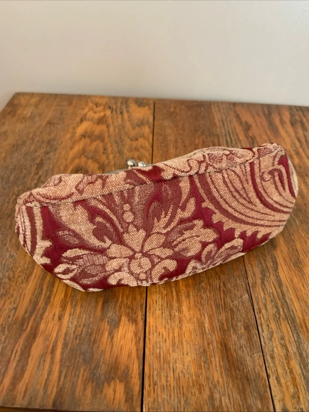 Apt 9 Tapestry Clutch Bag Purse Kisslock Closure Missing Chain
